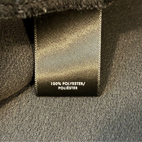♥️2/$15 or 3/$21♥️ NWOT Ann Taylor Black Camisole w/Ruffle, Size Small - Picture 10 of 11